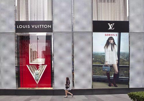 奢侈品企业宣传片如何吸引中国年轻消费者？