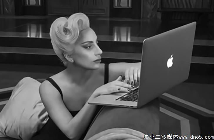 苹果笔记本三八妇女节广告宣传片《女性的觉醒》
